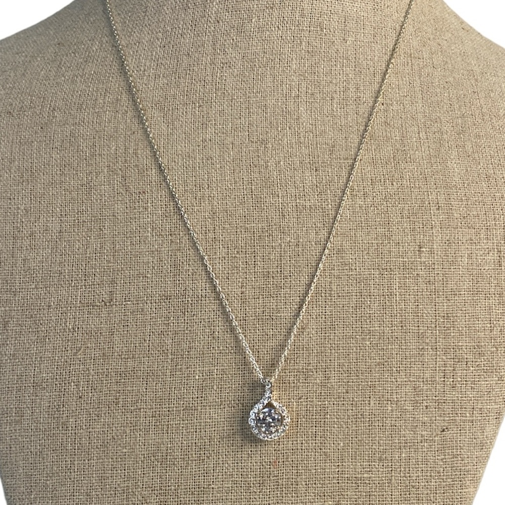 White Cubic Zirconia Pendant Necklace